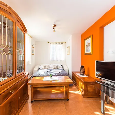 Perla Varos ספליט