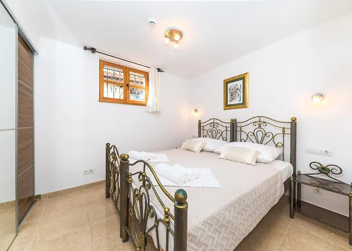 Apartamento Perla Varos *